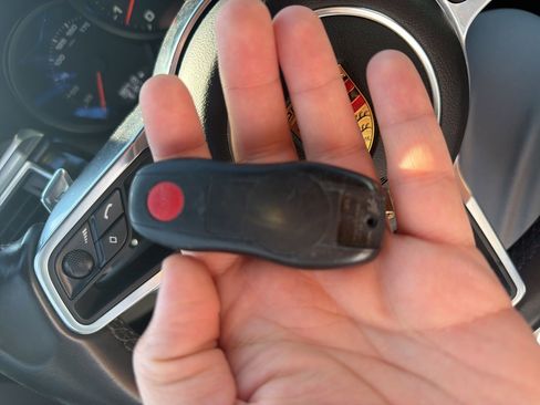 Used 2017 Porsche Macan GTS image 5