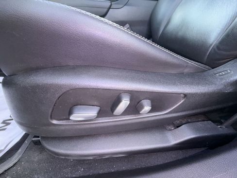 Used 2021 Cadillac XT5 Sportv image 12