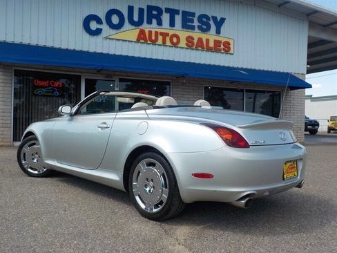 Used 2003 Lexus SC 430 Convertible image 7