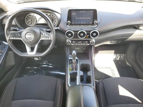 Used 2020 Nissan Sentra SR image 13