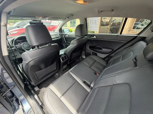Used 2020 Kia Sportage EX AWD/4WD image 76