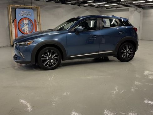 Used 2018 MAZDA CX-3 Grand Touring image 2