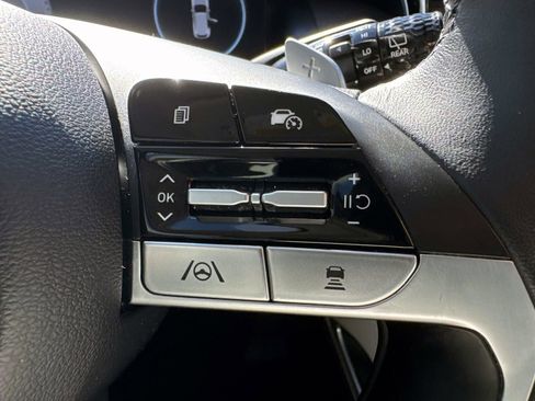 Used 2023 Hyundai Tucson Limited image 23