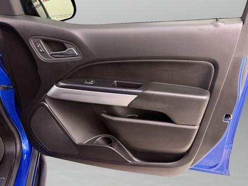 Used 2018 Chevrolet Colorado ZR2 image 28