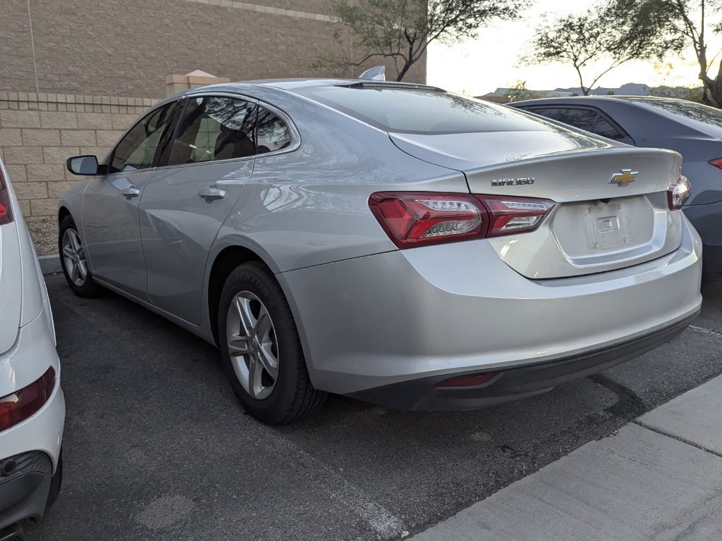 Used 2022 Chevrolet Malibu LT FWD image 6