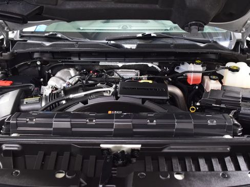 Used 2023 GMC Sierra 2500 Denali AWD/4WD image 32
