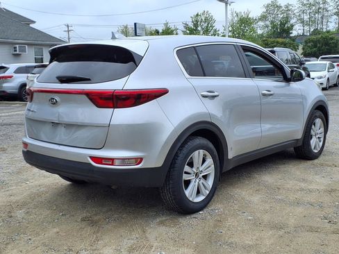 Used 2019 Kia Sportage LX image 5