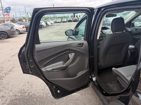 Used 2019 Ford Escape S FWD image 18