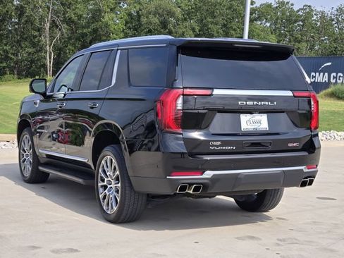 Used 2025 GMC Yukon Denali AWD/4WD image 6