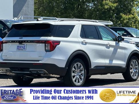 New 2026 Ford Explorer Active w/ Active Comfort Package AWD/4WD image 4