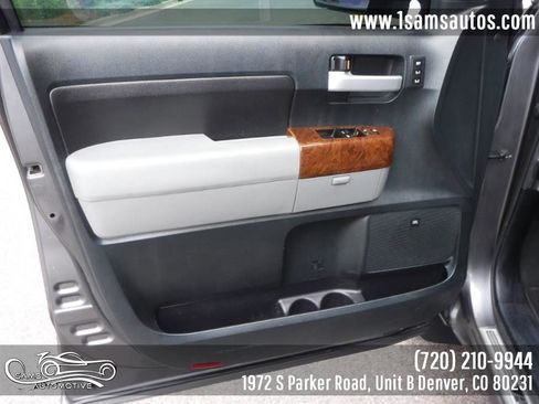 Used 2012 Toyota Tundra Limited w/ Platinum Pkg image 32