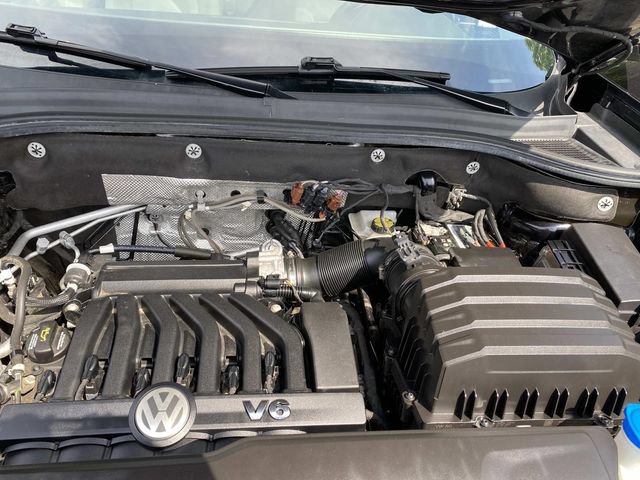 Used 2023 Volkswagen Atlas SEL AWD/4WD image 34