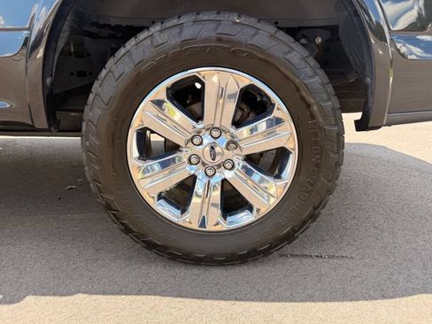 Used 2019 Ford F150 Lariat AWD/4WD image 10