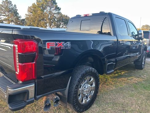 Used 2023 Ford F350 King Ranch w/ Chrome Package image 5