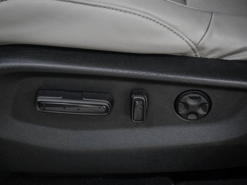 Used 2017 Honda CR-V EX-L image 23