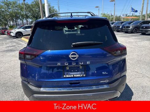 Certified 2023 Nissan Rogue SL w/ SL Premium Package FWD image 6