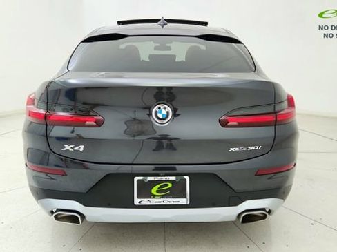 Used 2025 BMW X4 xDrive30i AWD/4WD image 5