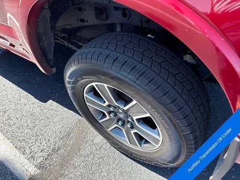 Used 2015 Ford F150 Lariat AWD/4WD image 12