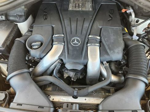 Used 2018 Mercedes-Benz GLS 550 4MATIC image 32