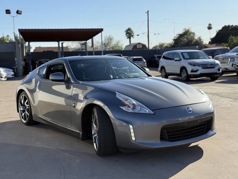 Used 2015 Nissan 370Z Sport 2dr Coupe 7A image 3