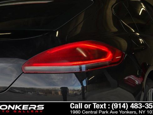 Used 2016 Porsche Panamera 4 Edition image 60