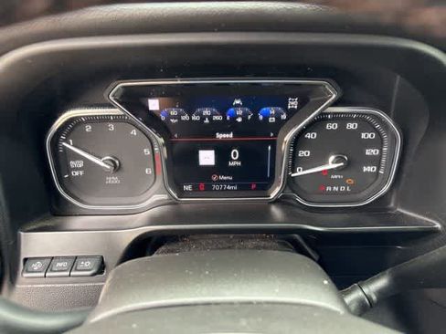 Used 2021 GMC Sierra 1500 AT4 w/ AT4 Value Package image 15