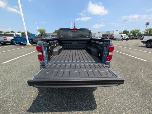 New 2026 Ford Maverick Lariat w/ Black Appearance Package AWD/4WD image 8