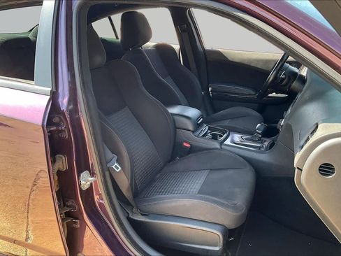 Used 2020 Dodge Charger GT w/ Blacktop Package RWD image 9