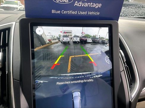 Certified 2023 Ford Edge Titanium AWD/4WD image 19