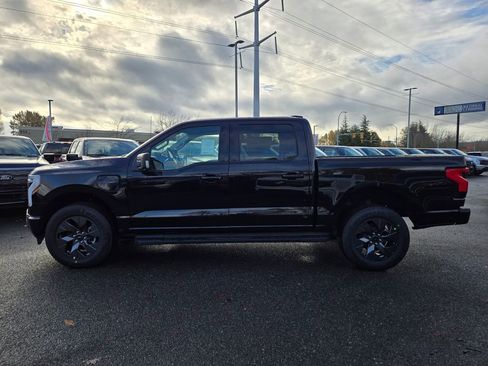 New 2025 Ford F150 Lightning Flash image 8