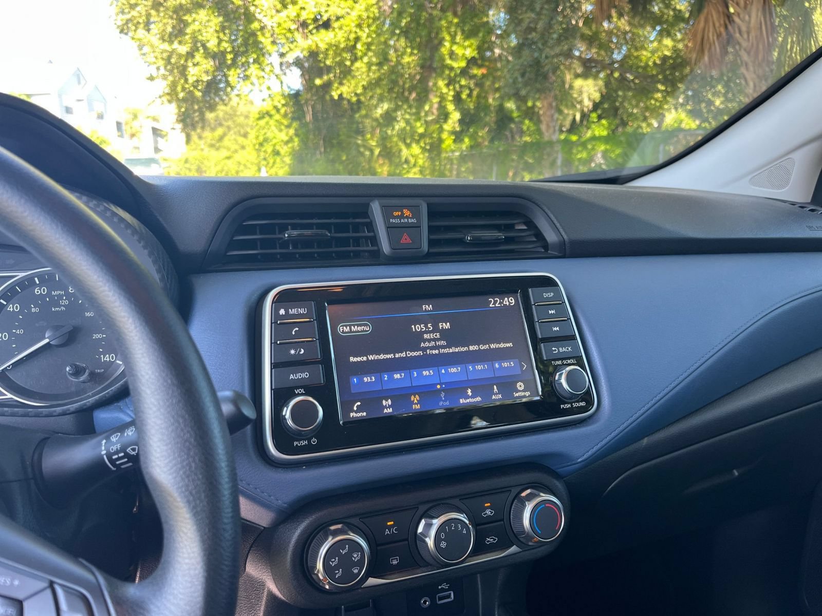 Used 2025 Nissan Versa SV FWD image 16