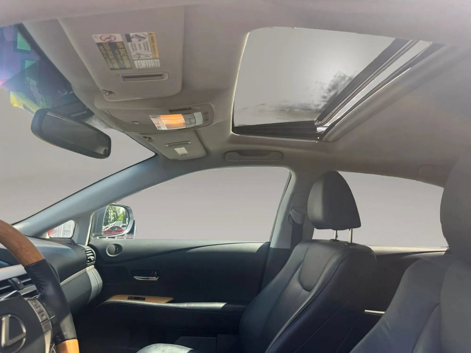 Used 2015 Lexus RX 450h AWD image 17