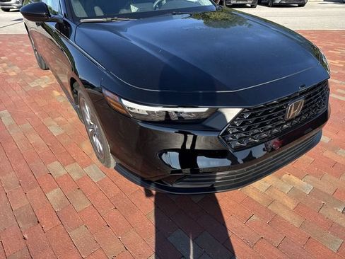 Used 2024 Honda Accord EX image 20