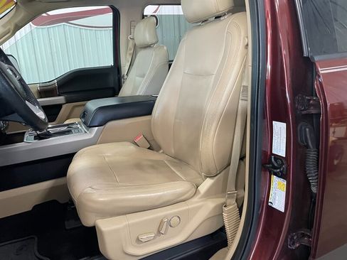 Used 2016 Ford F150 Lariat w/ Equipment Group 502A Luxury AWD/4WD image 23