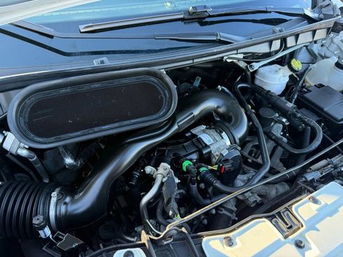 Used 2023 Ford Transit 250 Medium Roof w/ Load Area Protection Package image 44