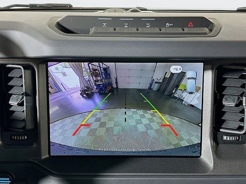 New 2025 Ford Bronco Big Bend w/ Black Diamond Package AWD/4WD image 15