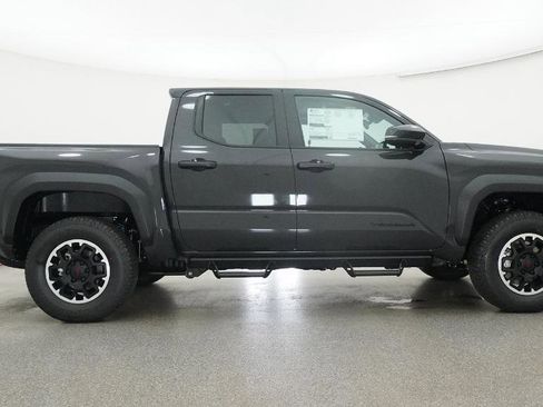 New 2026 Toyota Tacoma TRD Off-Road AWD/4WD image 21