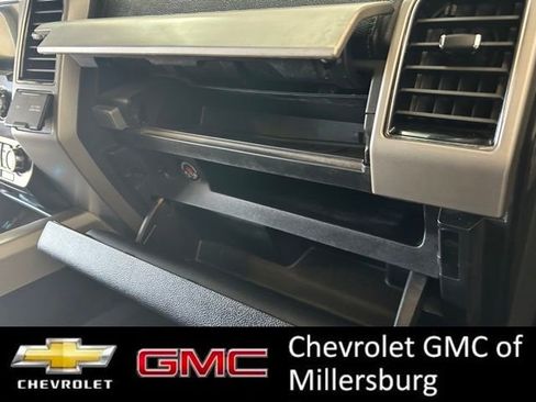 Used 2020 Ford F250 Lariat w/ Lariat Ultimate Package AWD/4WD image 31