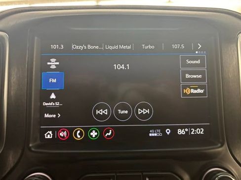 Used 2019 Chevrolet Silverado 1500 LT w/ Texas Edition image 28