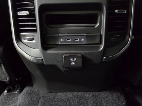 New 2026 RAM 1500 4x4 Crew Cab image 24
