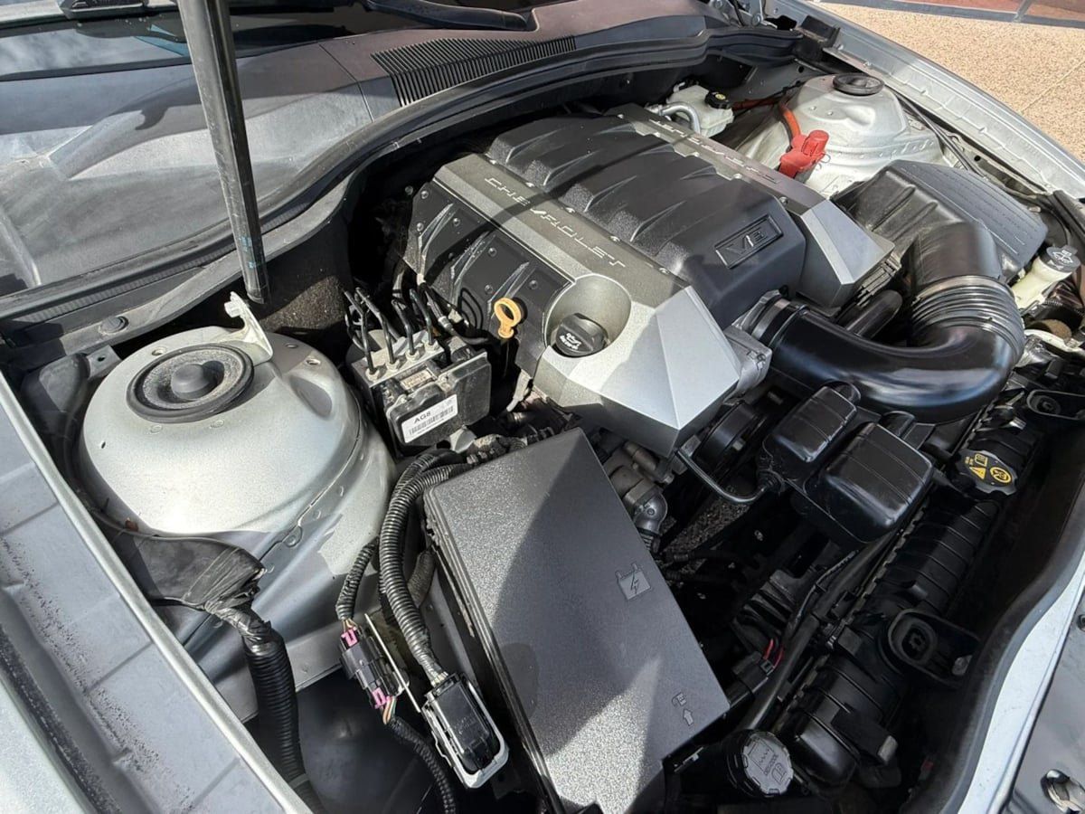 Used 2011 Chevrolet Camaro SS RWD image 23