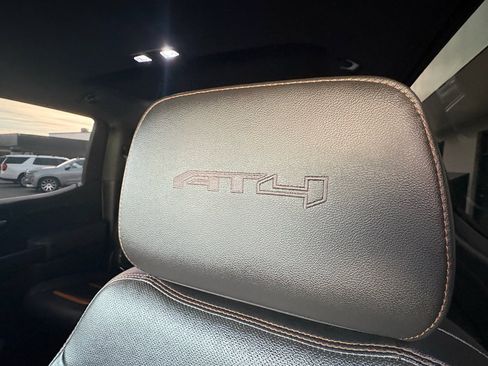 Used 2020 GMC Sierra 1500 AT4 w/ AT4 Premium Package image 16