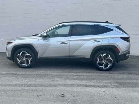 Used 2023 Hyundai Tucson Limited image 2