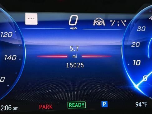 Certified 2023 Mercedes-Benz EQS 580 4MATIC Sedan image 3