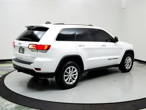 Used 2021 Jeep Grand Cherokee Laredo RWD image 5