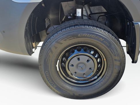 New 2026 Mercedes-Benz Sprinter 2500 image 9