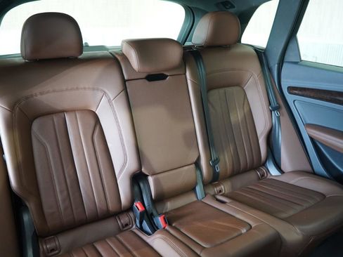 Used 2019 Audi Q5 2.0T Premium Plus AWD/4WD image 36