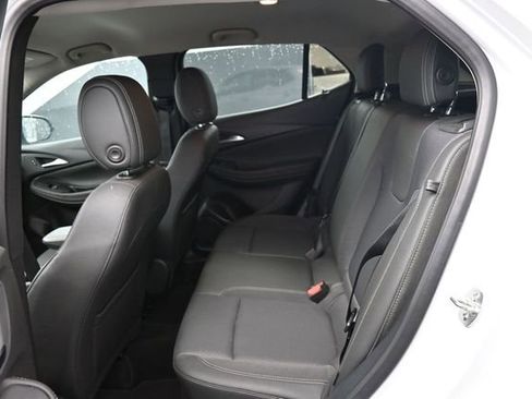 Used 2025 Buick Encore GX Preferred AWD/4WD image 11