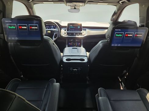 Used 2023 Chevrolet Tahoe Premier AWD/4WD image 13