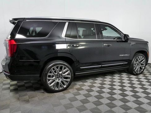 New 2026 GMC Yukon Denali Ultimate AWD/4WD image 2
